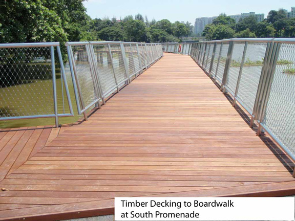 timber-decking-to-boardwalk-at-south-promenade-1